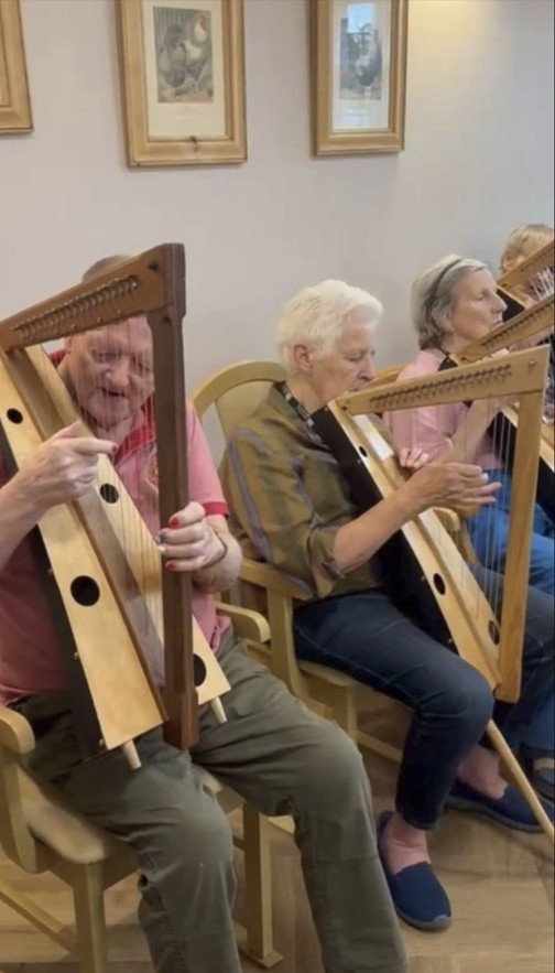 Residents get the chance to learn new musical skills!